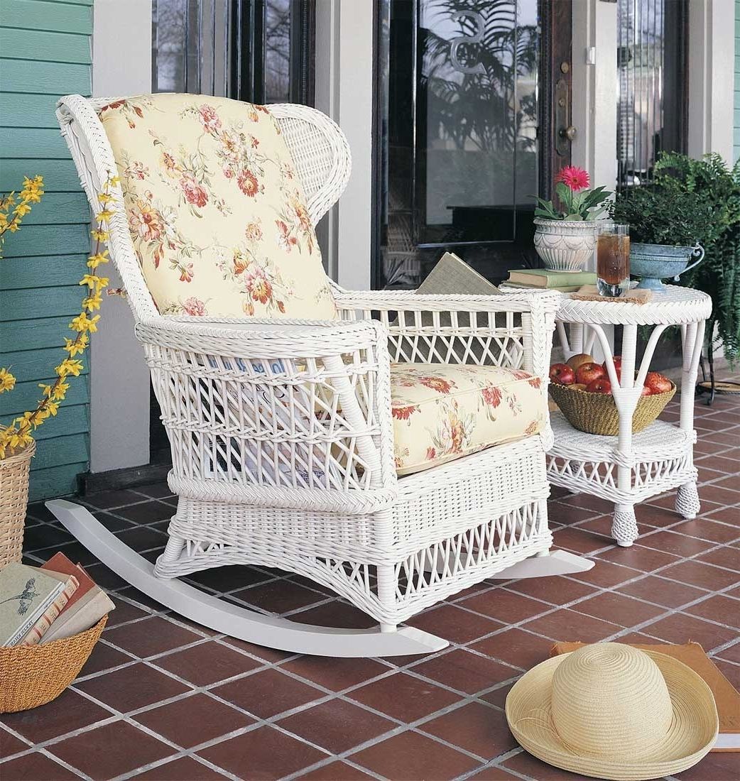 15 Best White Wicker Rocking Chairs