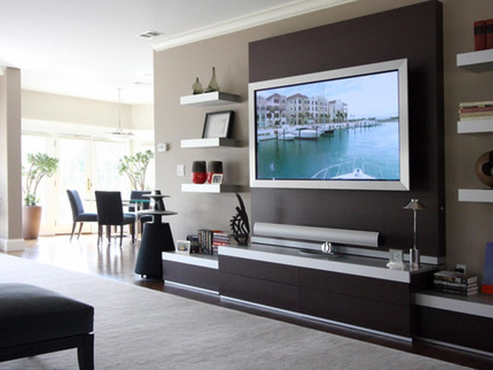 Flat-Screen Tv Blocking In Living Room
